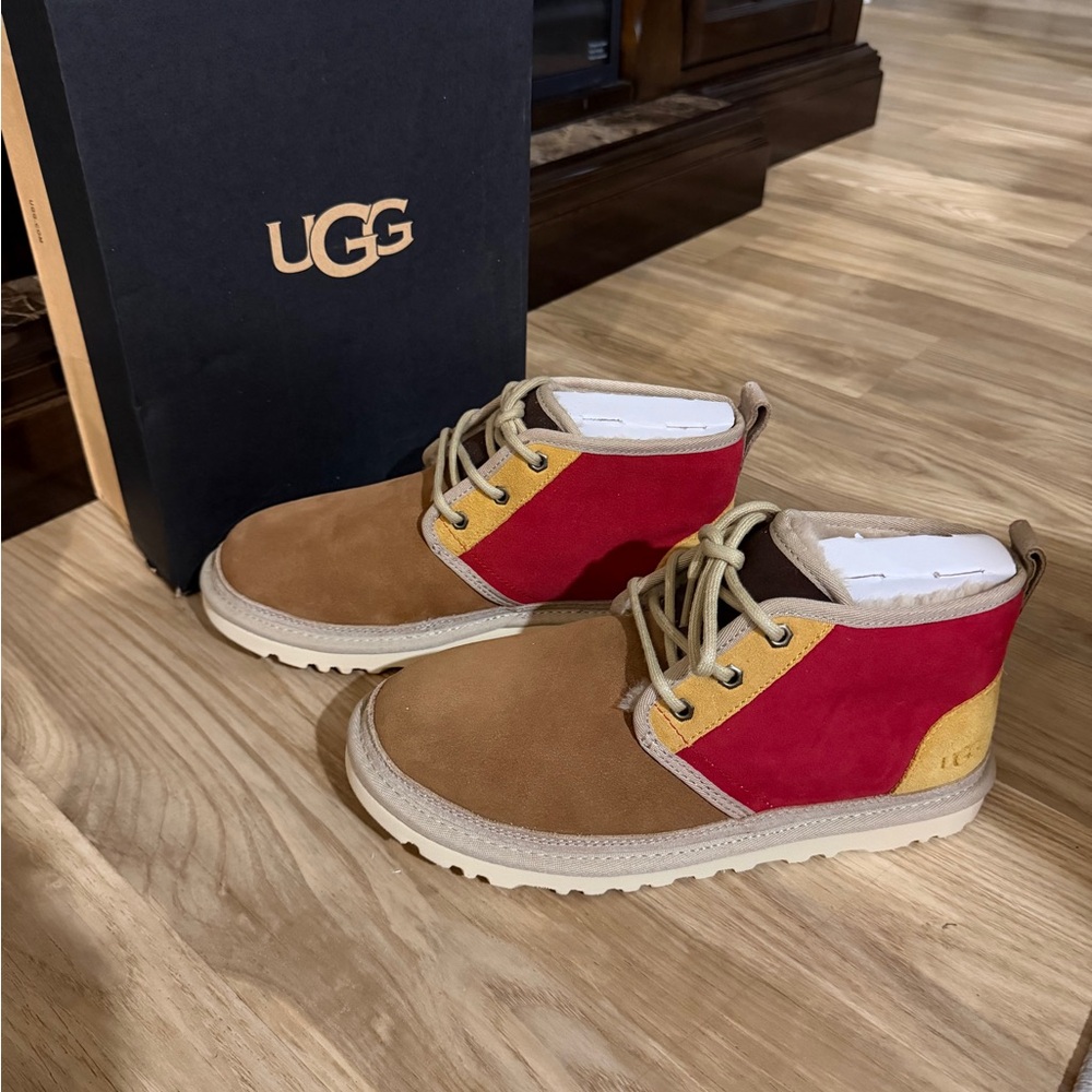 Ugg Mens Neumel Mashup Suede Lace-Up Chukka Boots Tan